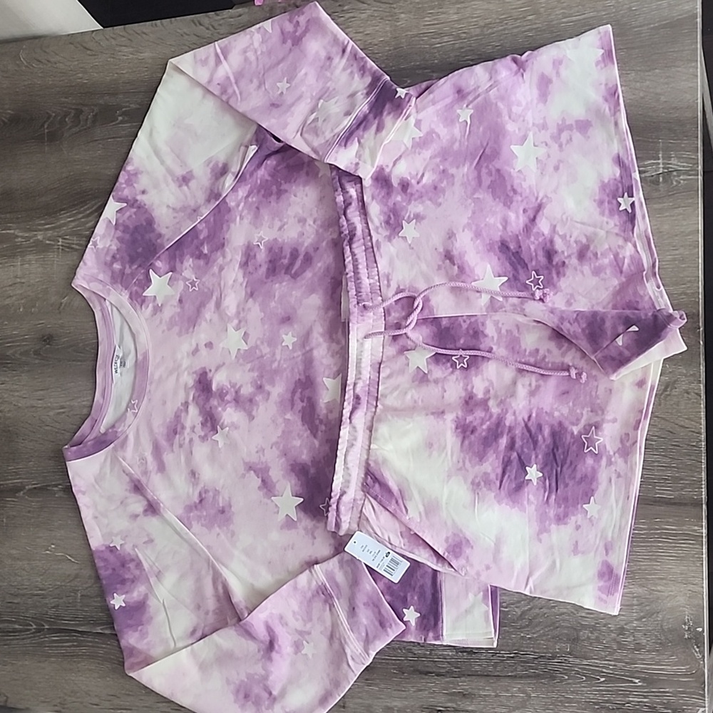 NEW!  WILDFOX Tie Dye Stars Matching Sweatshirt & Shorts Set Purple White XXL